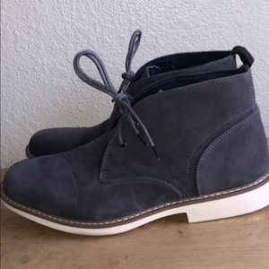 Hawke&Co Gray Chukka Boot Faux Suede Size 11